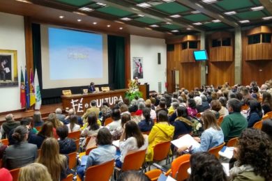 Jesuitas/Coimbra: Universidade acolheu reflexão sobre «aquilo que pode ser tóxico ou está a mais na vida contemporânea»