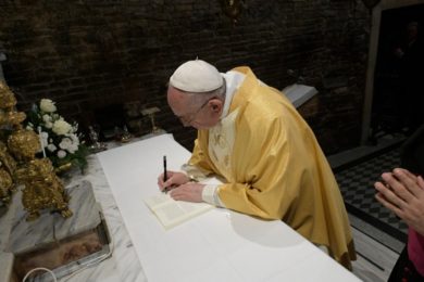 Abusos Sexuais: «É impossível voltar atrás», escreve o Papa sobre esforço de prevenção e combate