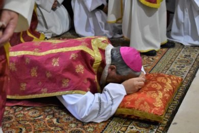Homilia do bispo de Santarém na celebração da Paixão e Morte do Senhor