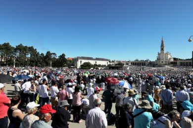 Fátima: D. António Marto elogia testemunho «impressionante» dos peregrinos