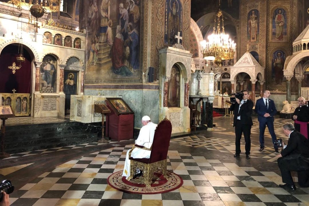 Ecumenismo Papa apela ao diálogo entre