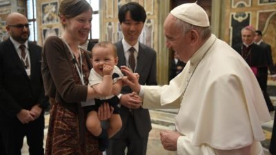 Vaticano: «O aborto nunca é a resposta ideal» - Papa Francisco