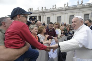 Vaticano: Papa destaca Palavra de Deus que inspira a «superar esquemas, resistências e muros de divisão» (c/vídeo)