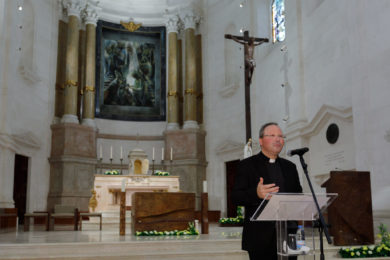 Fátima: Santuários devem ser «lugares de excelência onde se aprende a rezar» - Padre Carlos Cabecinhas