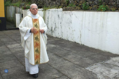 Açores: Faleceu o padre António Pires Rocha