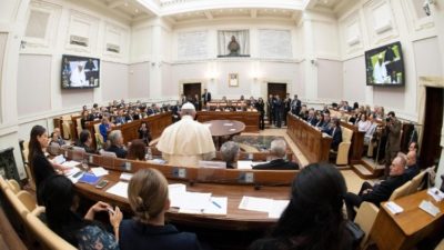 Santa Sé: Papa Francisco nomeia Prémio Nobel da Química para a Pontifícia Academia das Ciências