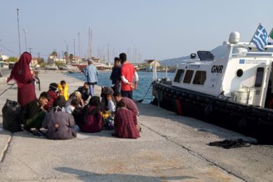 Grécia: Militares da GNR resgataram 39 migrantes no Mar Egeu