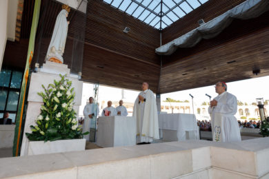 Fátima: Bispo das Forças Armadas desafia peregrinos a fazer da Cova da Iria «lugar de vida»