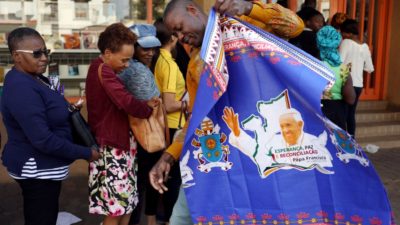Moçambique: Papa Francisco telefonou ao bispo de Pemba e manifestou proximidade ao «povo de Cabo Delgado»