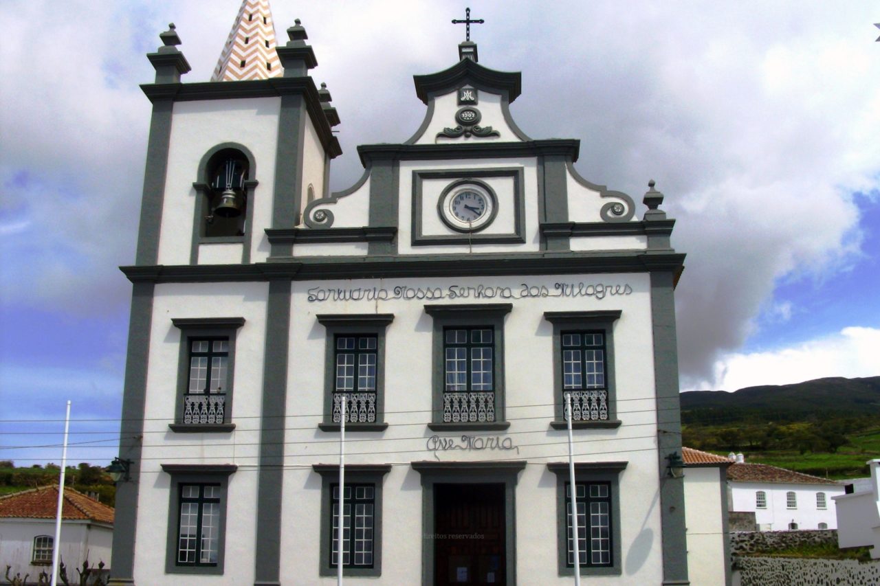 a-ores-reitor-do-santu-rio-de-nossa-senhora-dos-milagres-incentiva