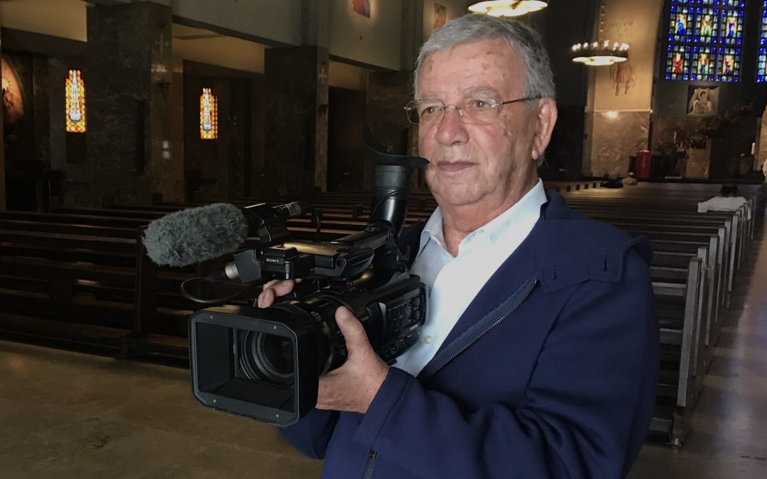 Entrevista/70×7: «Deixou de ser um programa feito à porta da igreja para ir à porta do mundo» – Cónego António Rego (c/vídeo)