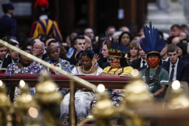 Vaticano: Papa inaugura Sínodo da Amazónia pedindo que se evitem «colonialismos» do passado