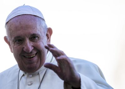 Vaticano: Papa refere necessidade de proteção legal para uniões entre pessoas do mesmo sexo