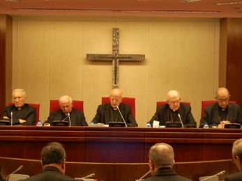 Igreja/Estado: «A Constituição não tem prazo de validade nem é limitada a algumas gerações» - Conferência Episcopal Espanhola