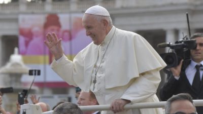 Vaticano: Papa desafia ao anúncio do Evangelho através de «pontes», sem agredir outras culturas ou crenças