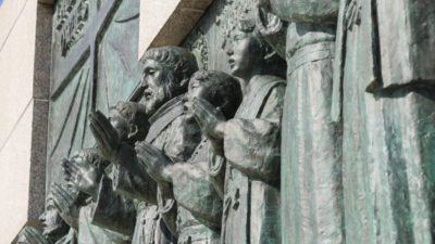 Japão: Papa rezou junto ao Monumento dos mártires de Nagasáqui, incluindo santo português (c/vídeo e fotos)