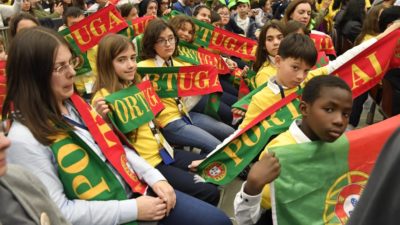 Vaticano: Papa falou sobre ecologia com 3500 crianças de 43 países, incluindo Portugal (c/fotos)