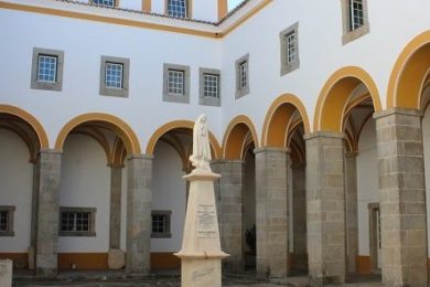 Évora: Semana de Oração pelos Seminários assinalada em Eucaristia na Igreja da Sagrada Família