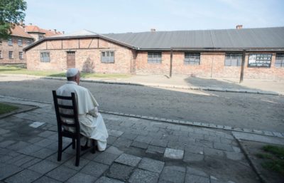 Vaticano: Papa recorda 75º aniversário da libertação de Auschwitz e reforça condenação do antissemitismo