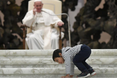 Migrações: Papa alertou para falta de hospitalidade de «homens e mulheres» que fogem «da violência, da guerra e da pobreza»