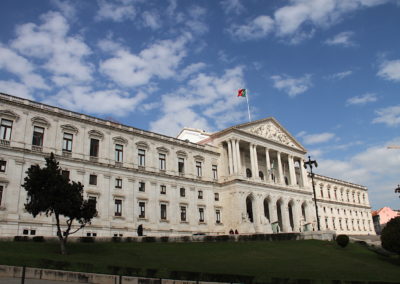Lisboa: Assembleia da República acolhe seminário sobre a cooperação portuguesa em tempos de incerteza