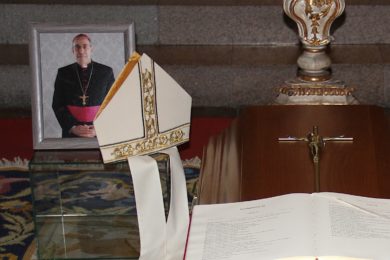 Viseu: Diocese disse último adeus a D. Ilídio Leandro (c/vídeo)