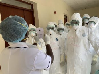Migrações: António Vitorino apela a vacinação contra a Covid-19 das populações nos países em vias de desenvolvimento