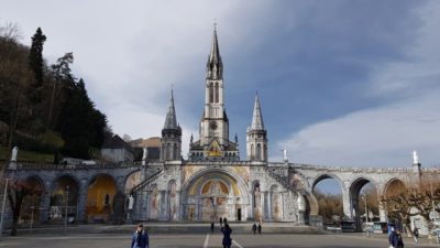 Covid-19: Santuário de Lourdes fecha para impedir propagação da doença