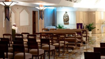 Covid-19: Vaticano anuncia celebrações de Semana Santa sem presença de fiéis (atualizada)