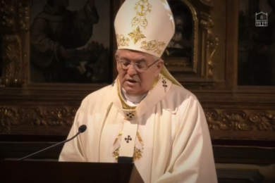 Vigília Pascal: Arcebispo de Évora reza por todos os que enfrentam «ameaçadora noite da pandemia»