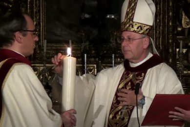 Vigília Pascal: Bispo de Coimbra afirma que a Páscoa é o «grande sinal» de Deus para a humanidade
