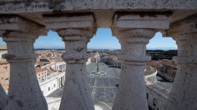 Covid-19: Vaticano prepara regresso «gradual» dos serviços
