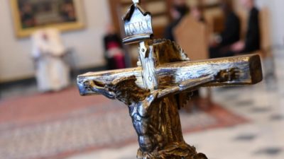 Vaticano: Papa reza para que o mundo tenha «confiança e esperança»