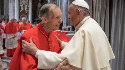 Vaticano: Papa lamenta morte do cardeal Renato Corti, bispo emérito de Novara