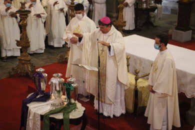Angra: Bispo incentivou clero a encontrar-se «vitalmente» com os pobres, os cativos e «aqueles que estão oprimidos»