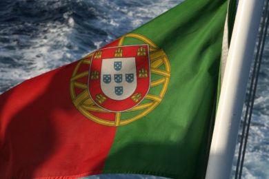 Solidariedade: Uma palavra para dizer Portugal (c/vídeo)