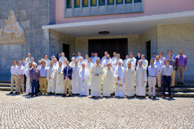 Vida Consagrada: Padre Miguel Almeida tomou posse como novo provincial dos Jesuítas (c/fotos e vídeo)