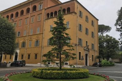 Vaticano: O corretor Gianluigi Torzi foi detido devido a investigação sobre imóvel