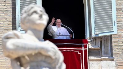 Vaticano: Papa lembra mártires contemporâneos, vítimas de perseguição religiosa