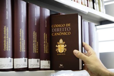 Igreja/Direito: Canonistas portugueses refletem sobre desafios antropológicos e a ideologia do género