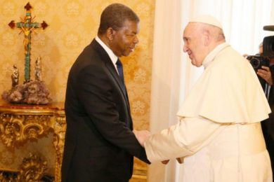 Vaticano: Papa nomeia novo representante diplomático em Angola e São Tomé