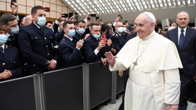Vaticano: Papa recebeu agentes de Segurança Pública