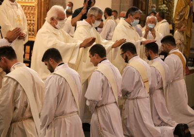 Angra: Diocese viveu dia de festa com ordenação de seis padres (c/vídeo e fotos)