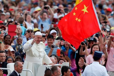 Vaticano: Papa pede «liberdade e tranquilidade» para a Igreja Católica na China