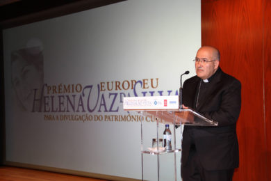 Igreja/Cultura: «Protejamos o património cultural que os livros representam», pede cardeal Tolentino Mendonça