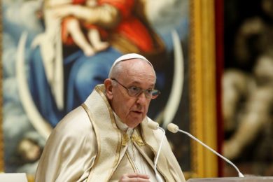 Vaticano: Papa cancela deslocação ao centro de Roma no dia da Imaculada Conceição