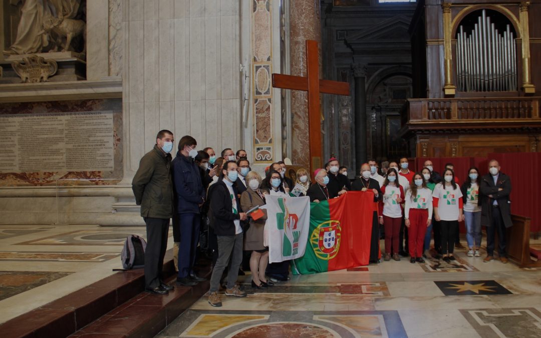 JMJ 2023: Jovens portugueses recebem os símbolos das Jornadas, «passo importante» rumo a Lisboa (c/fotos)