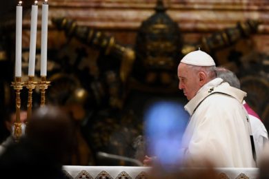 Vaticano: Dor ciática impede Papa de presidir às celebrações de fim de ano e de 1 de janeiro