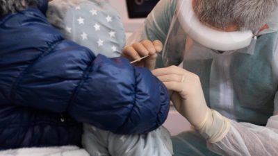 Covid-19: Papa pede «unidade» aos responsáveis políticos para responder à pandemia