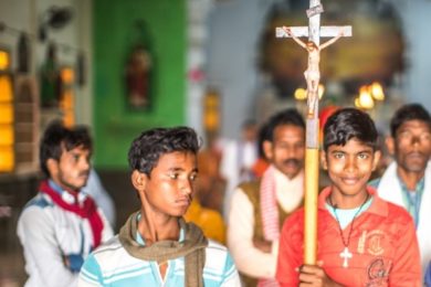 Direitos Humanos: Fundação pontifícia denuncia aumento de ataques contra cristãos na Índia